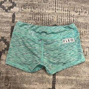 Fleo Shorts